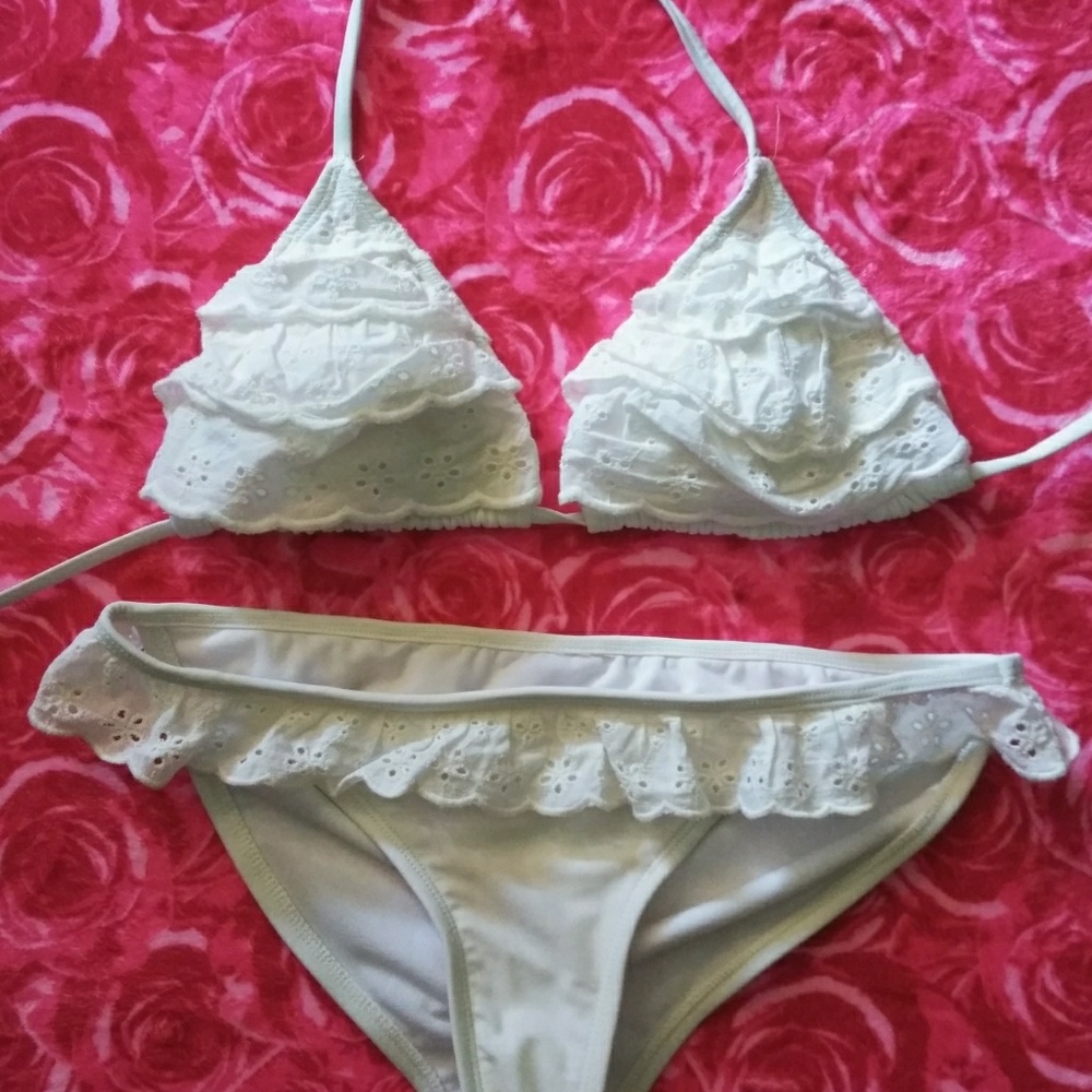 Brand new victorias Secret white frilly qqbikini